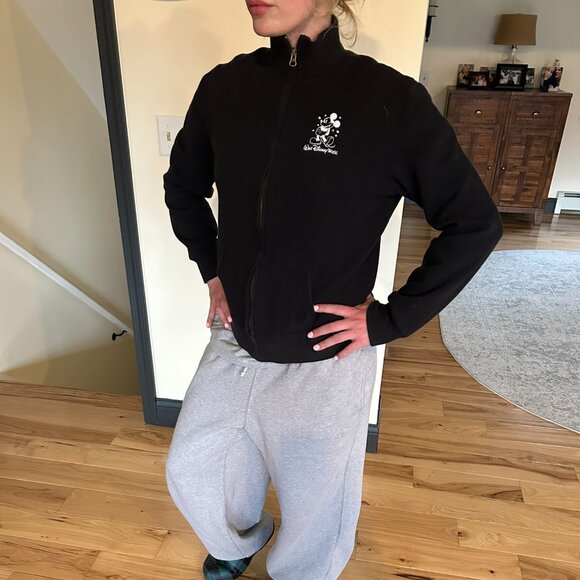 Disney Black Zip up w/ collar, Disney logo on Chest Wht Mickey on back, Junior L - Picture 6 of 6